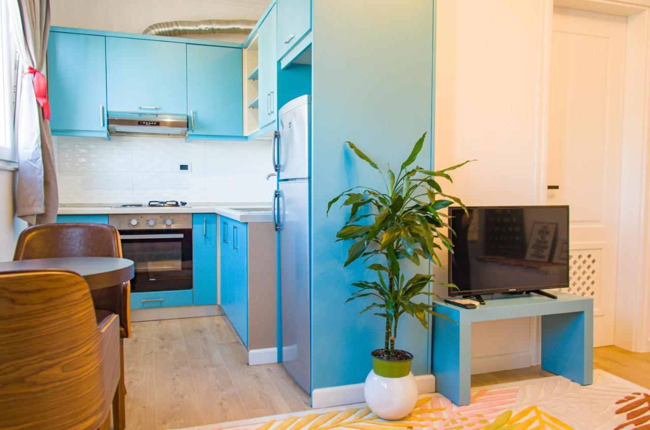 Bright Apartment Close To City Center Tirana Exterior foto